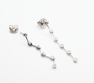 Pendientes largos Oro blanco y Diamantes - Imagen 2