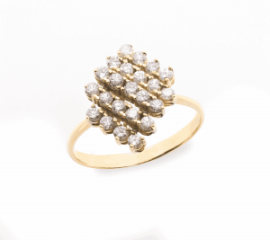Anillo Diamantes en garra